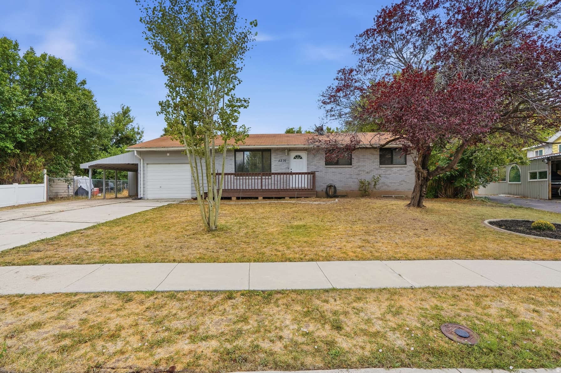 5276 S HUNTINGTON CIR photo 1