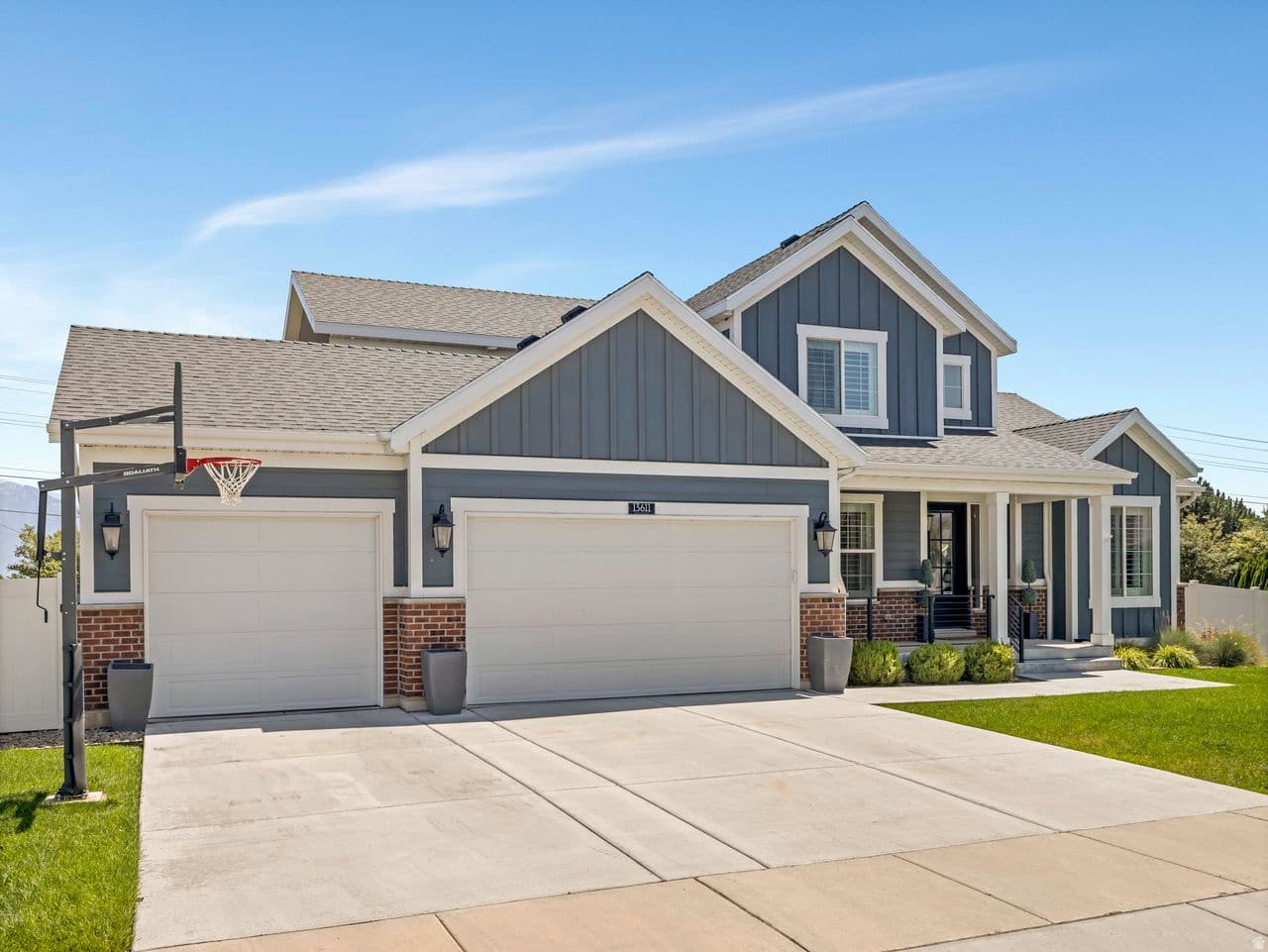 13611 S CONIE BELL DR photo 1