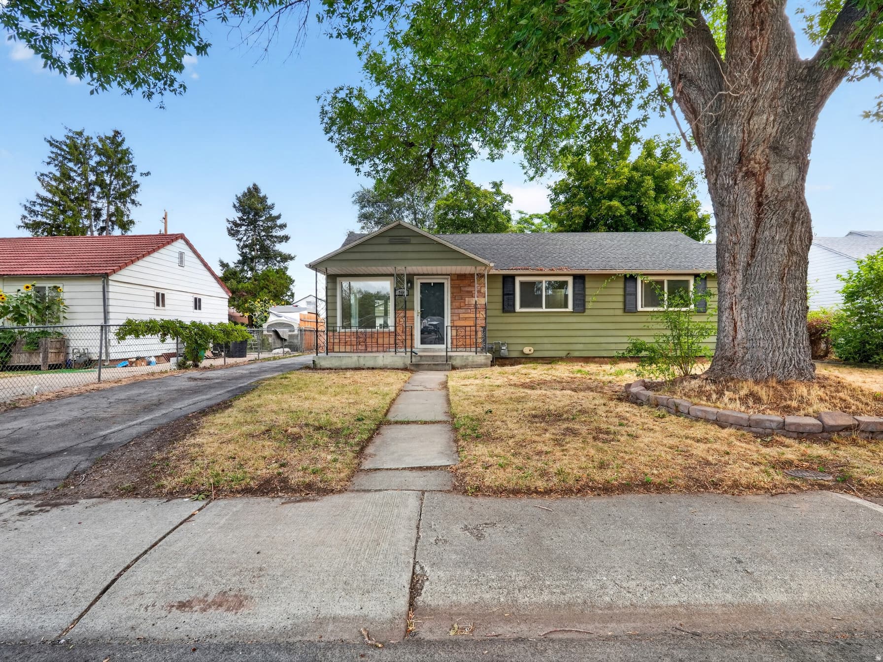 344 LIBERTY ST photo 1