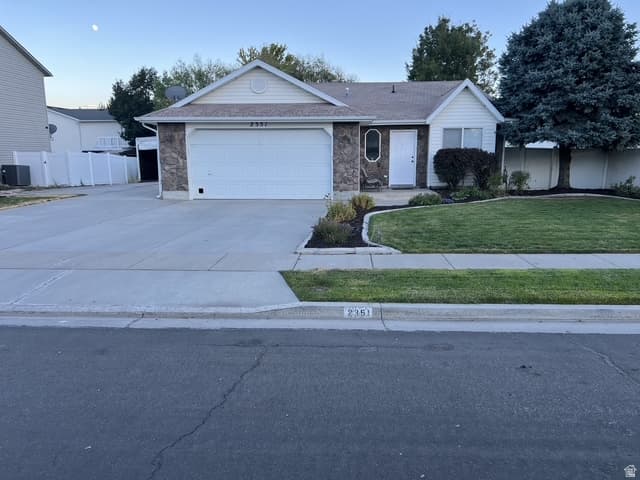 2351 W 1400 N photo 1