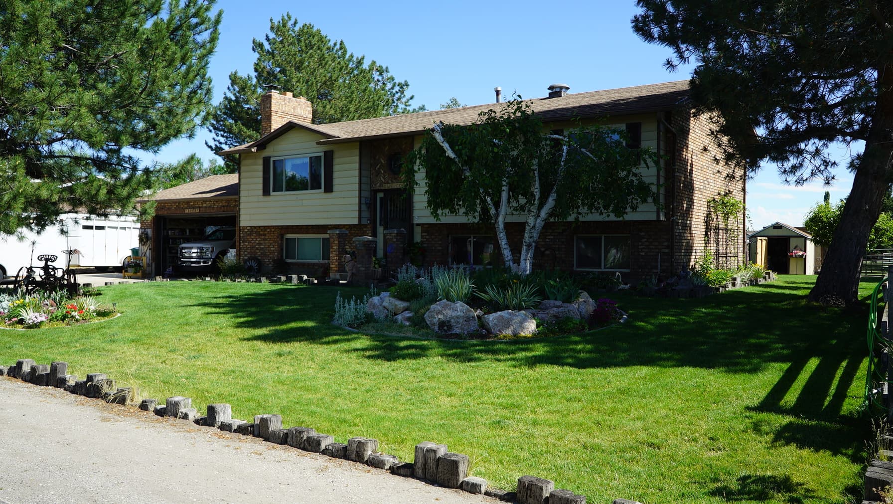 6089 W 5050 S photo 1