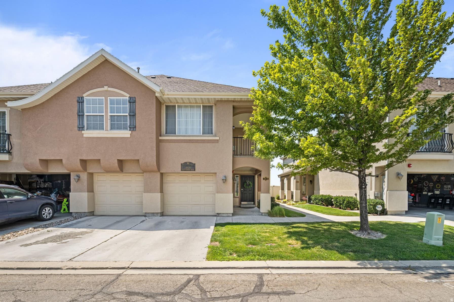 3155 N WESTBURY WAY #3 photo 1