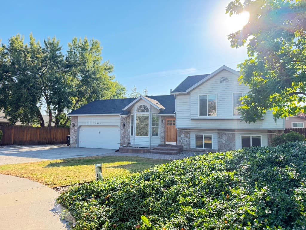 4624 S QUIET CIR photo 1