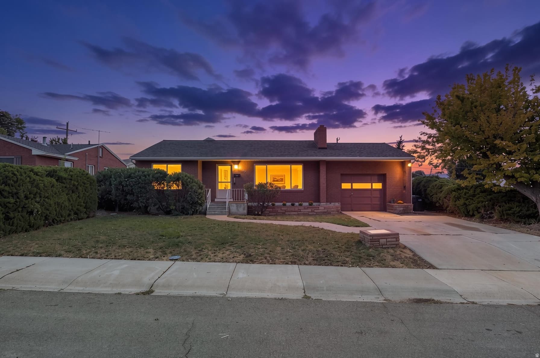 353 W 440 S photo 1
