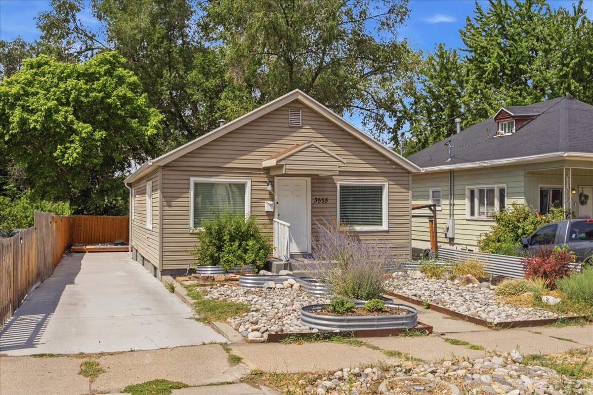 3555 S PORTER AVE photo 1