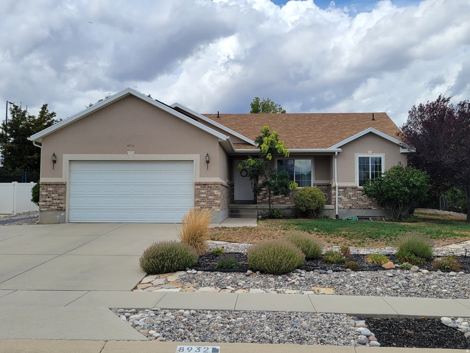 8932 S 5170 W photo 1
