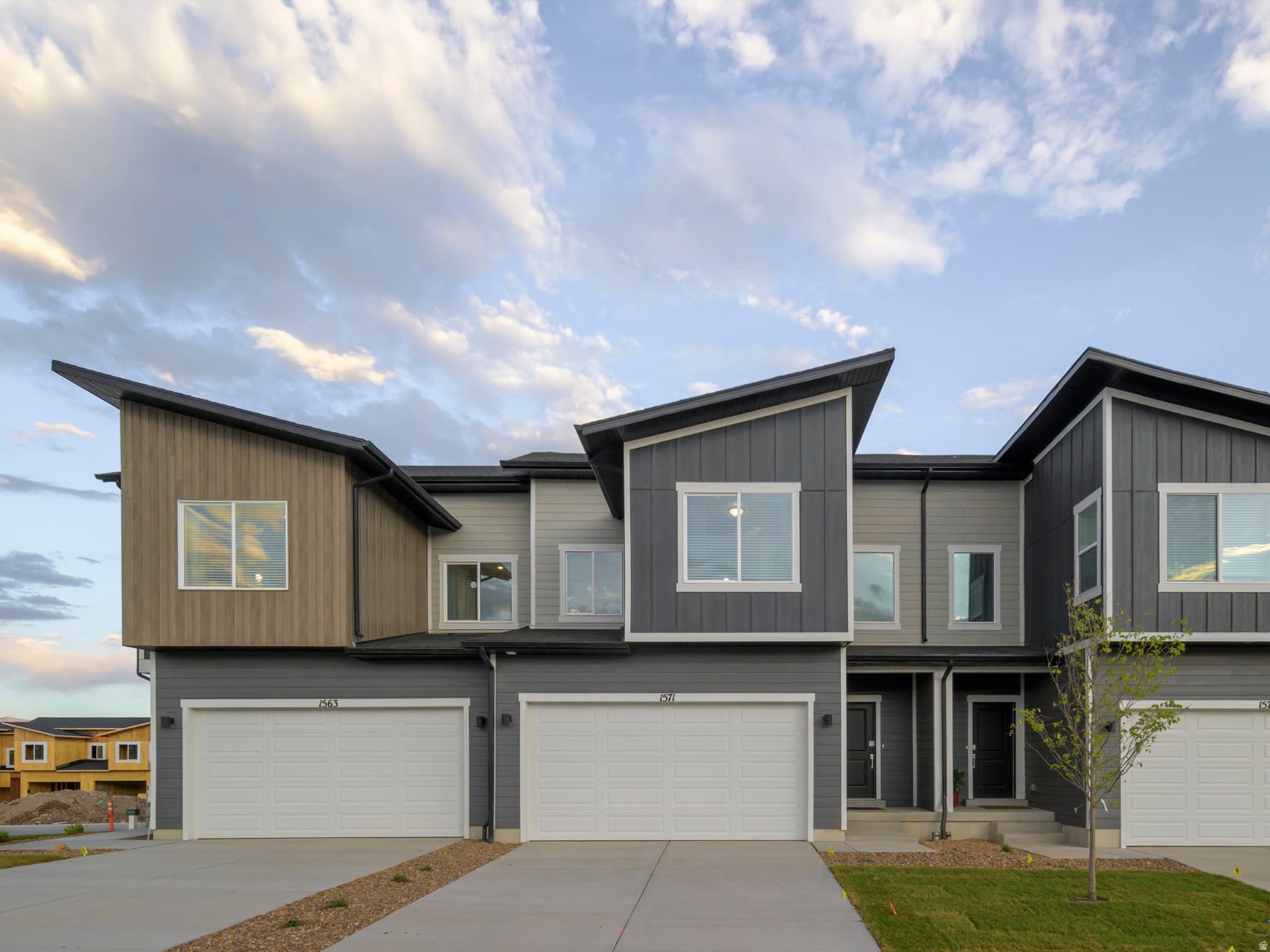 1619 W VIOLA LN #3071 photo 1