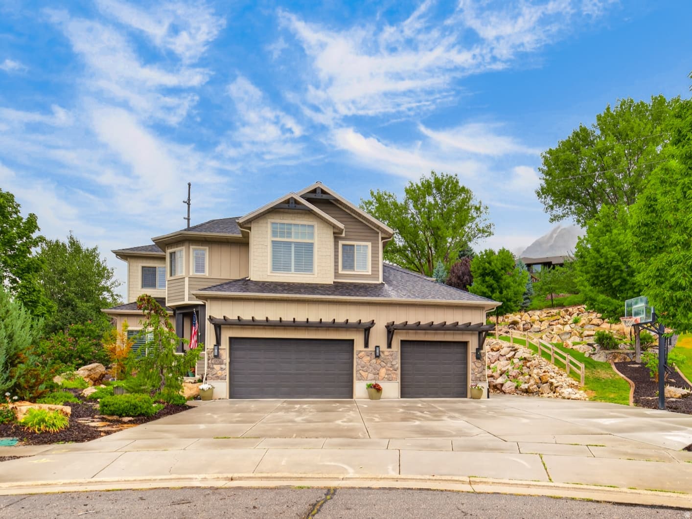 3976 N 350 W photo 1