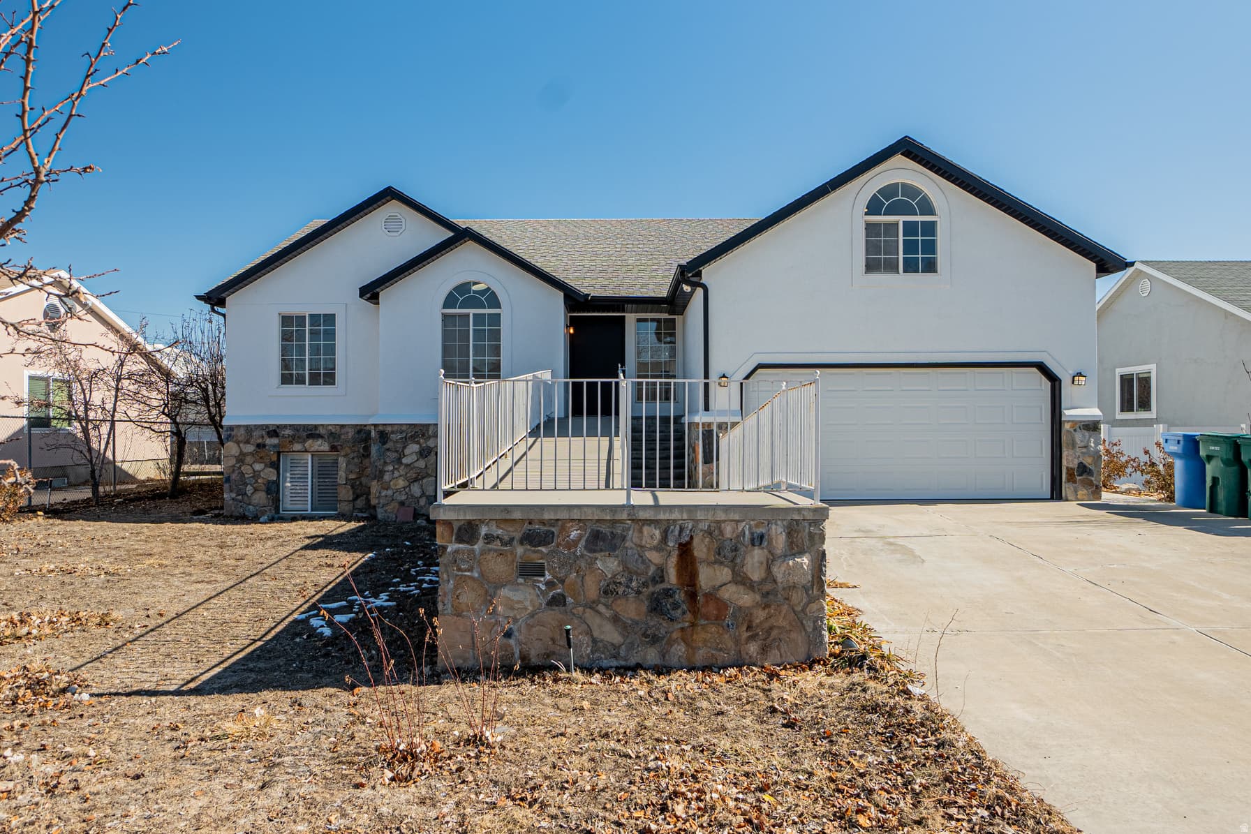 12467 LAUREL CHASE DR photo 1