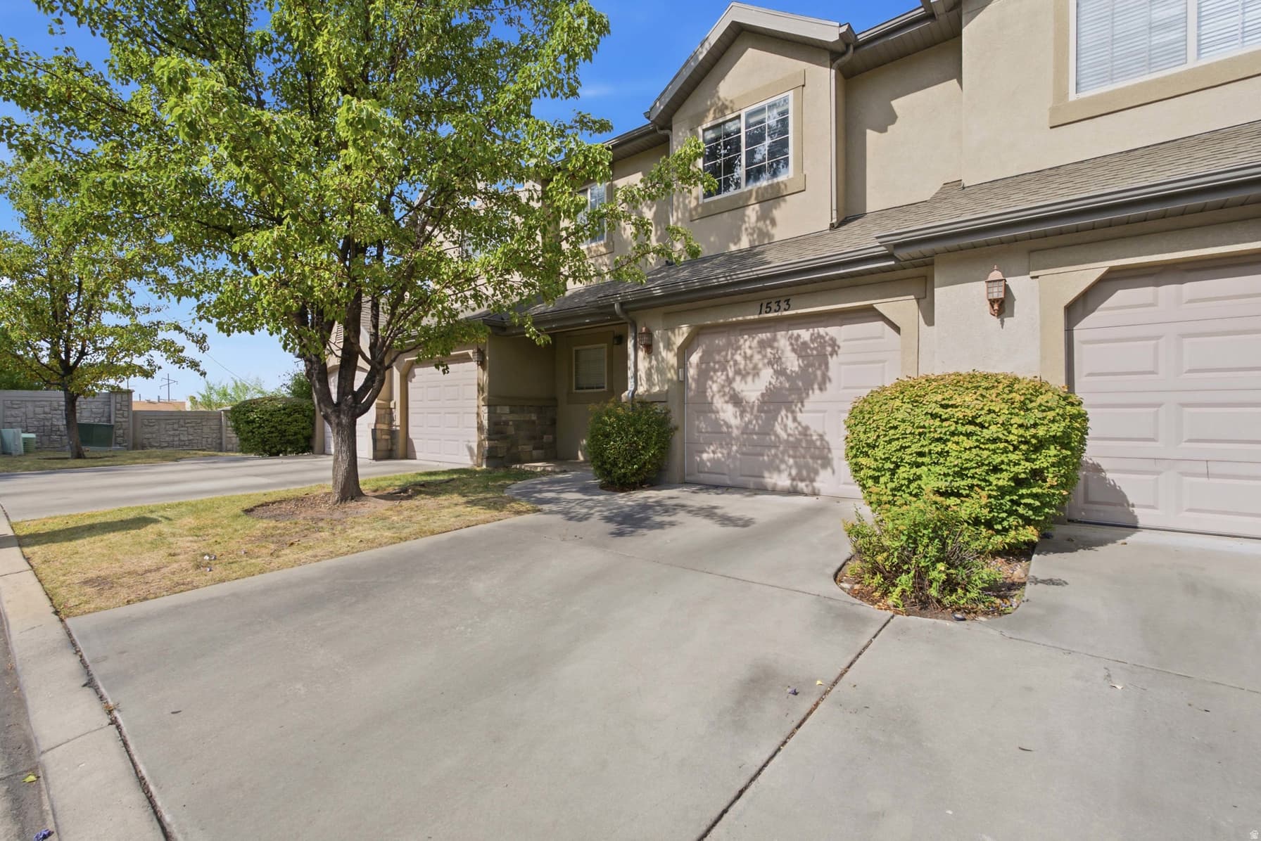 1533 N 1180 W photo 1