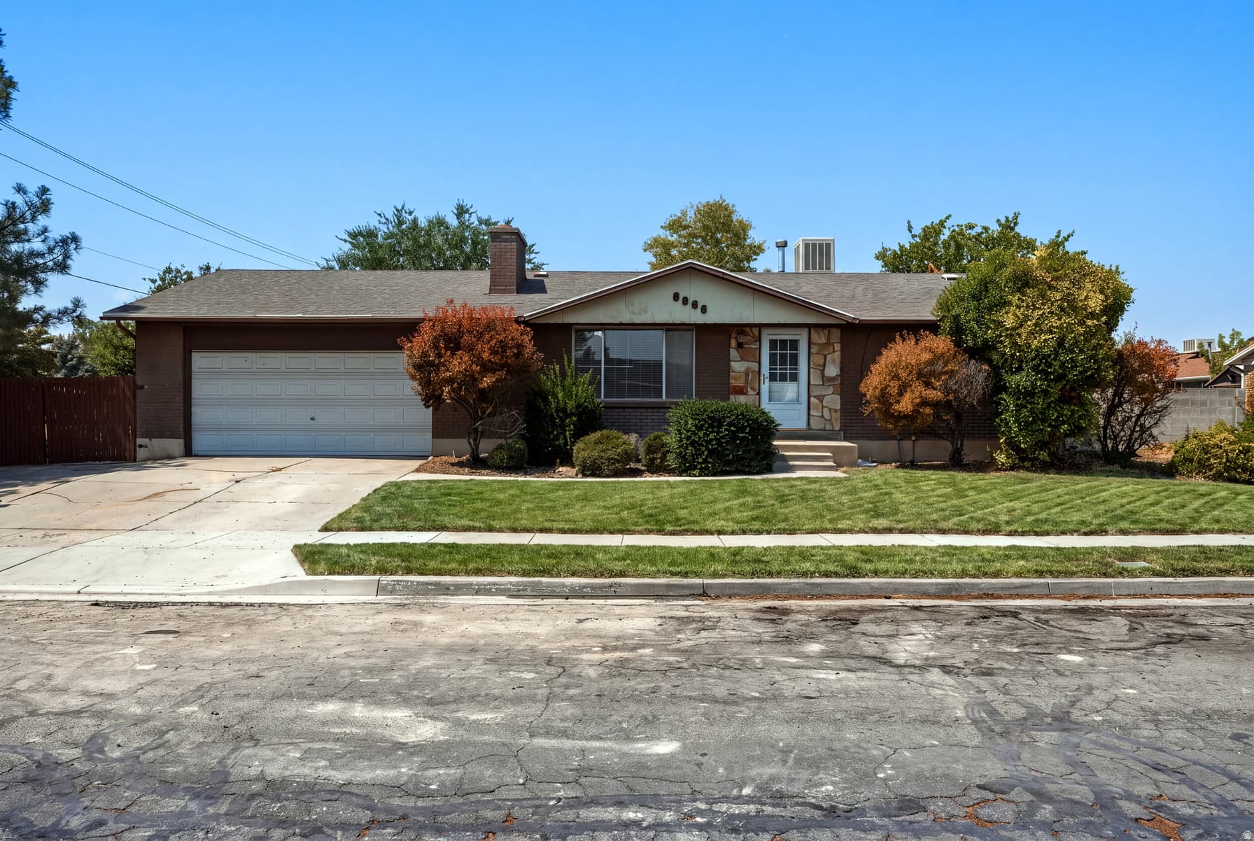 6986 S LEXINGTON DR photo 1
