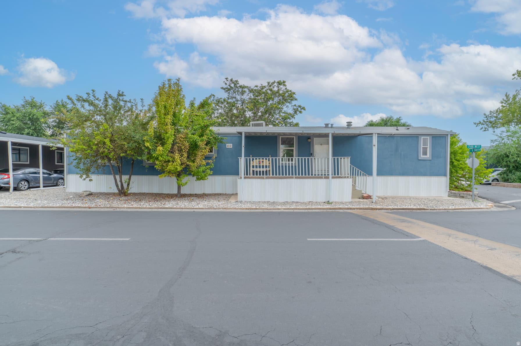 2509 W 2780 S photo 1