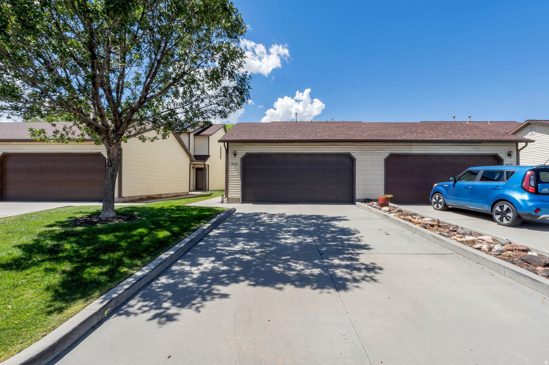 3612 S 2045 W photo 1