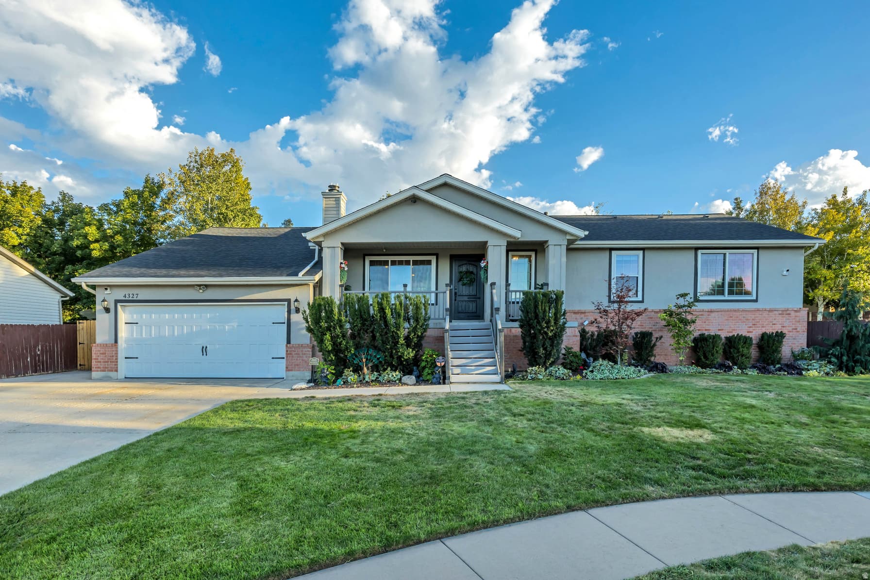 4327 W 9380 S photo 1