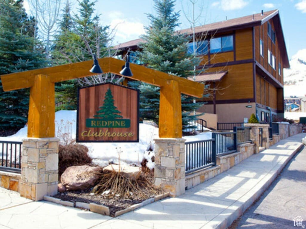 2025 CANYONS RESORT DR #R 3 photo 1