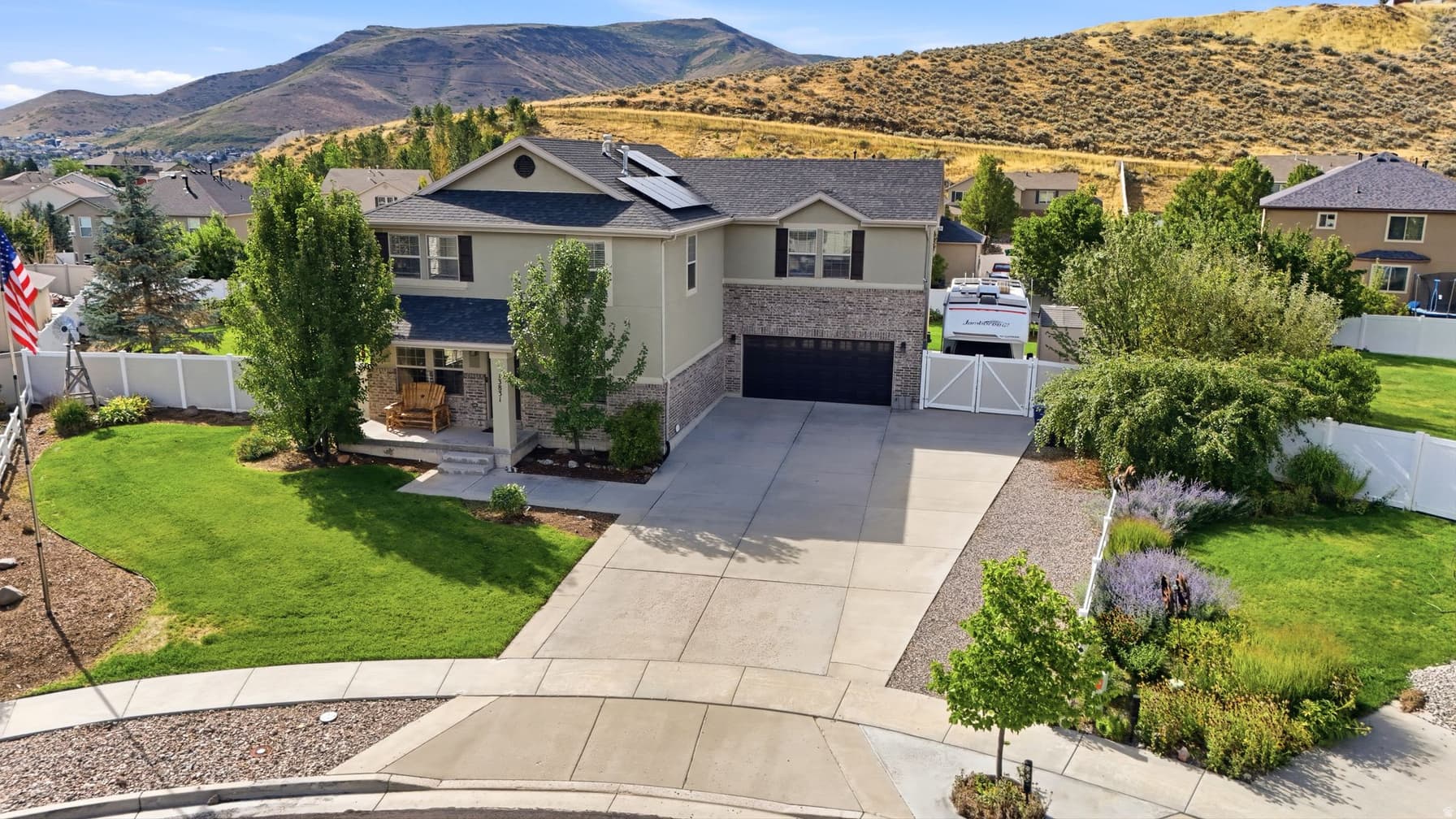 13831 S ALEXIS CIR photo 1