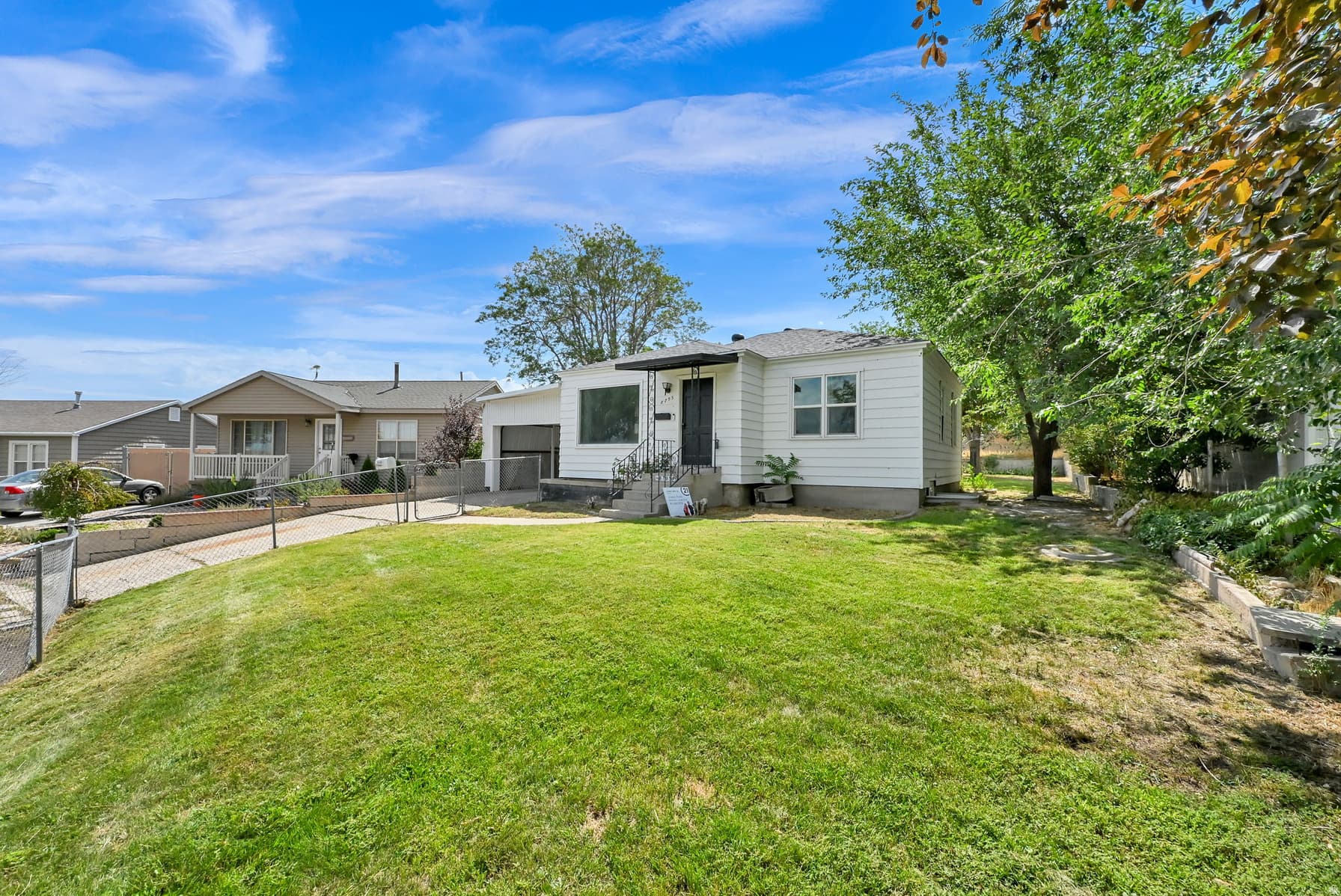 8795 W EDITH CIR photo 1