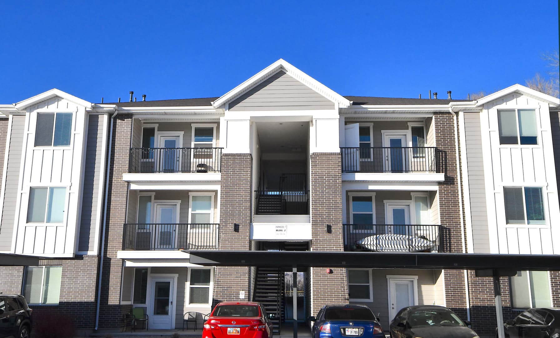 142 E 7TH B304 #B304 photo 1