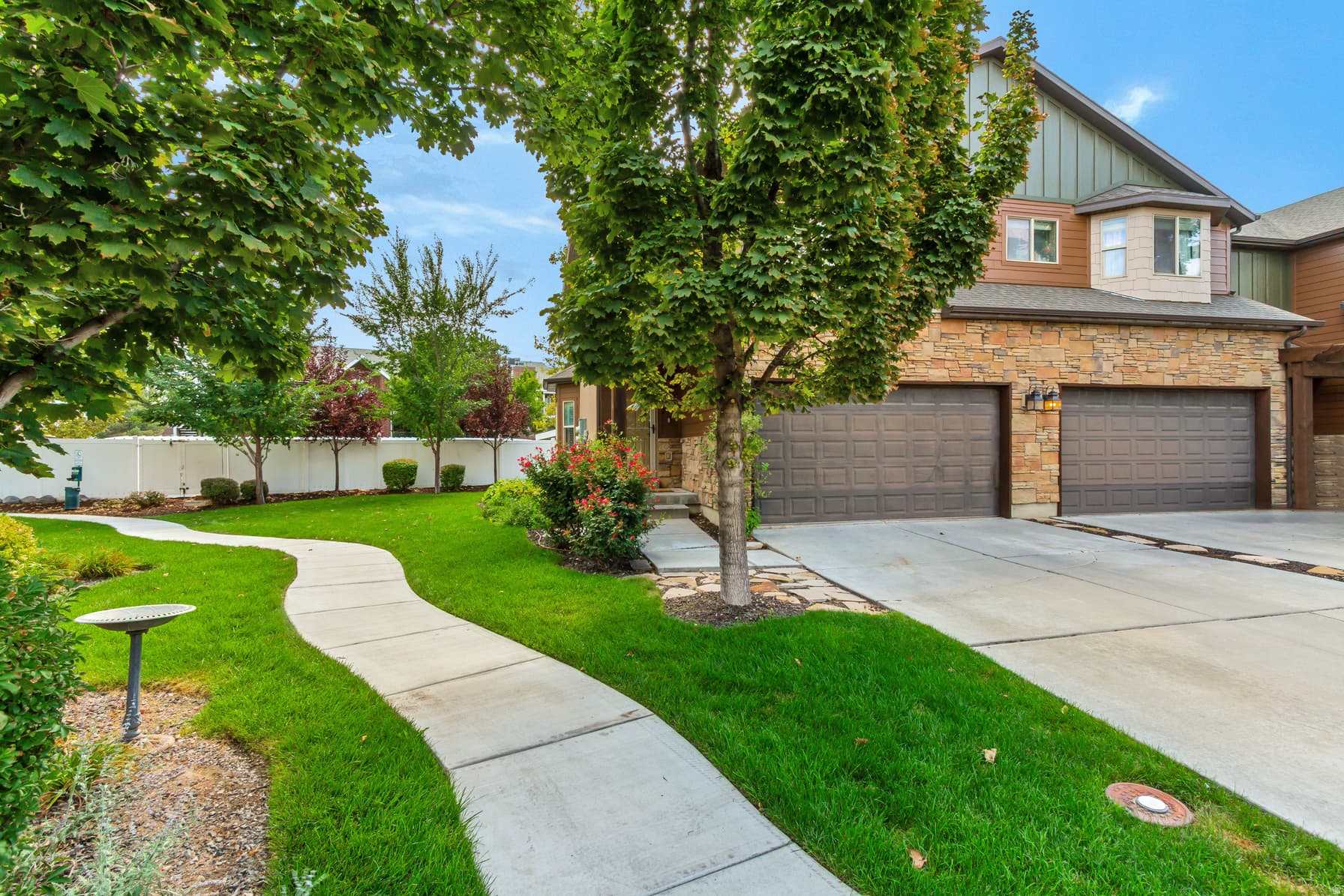 7903 S SPRING STATION WAY photo 1
