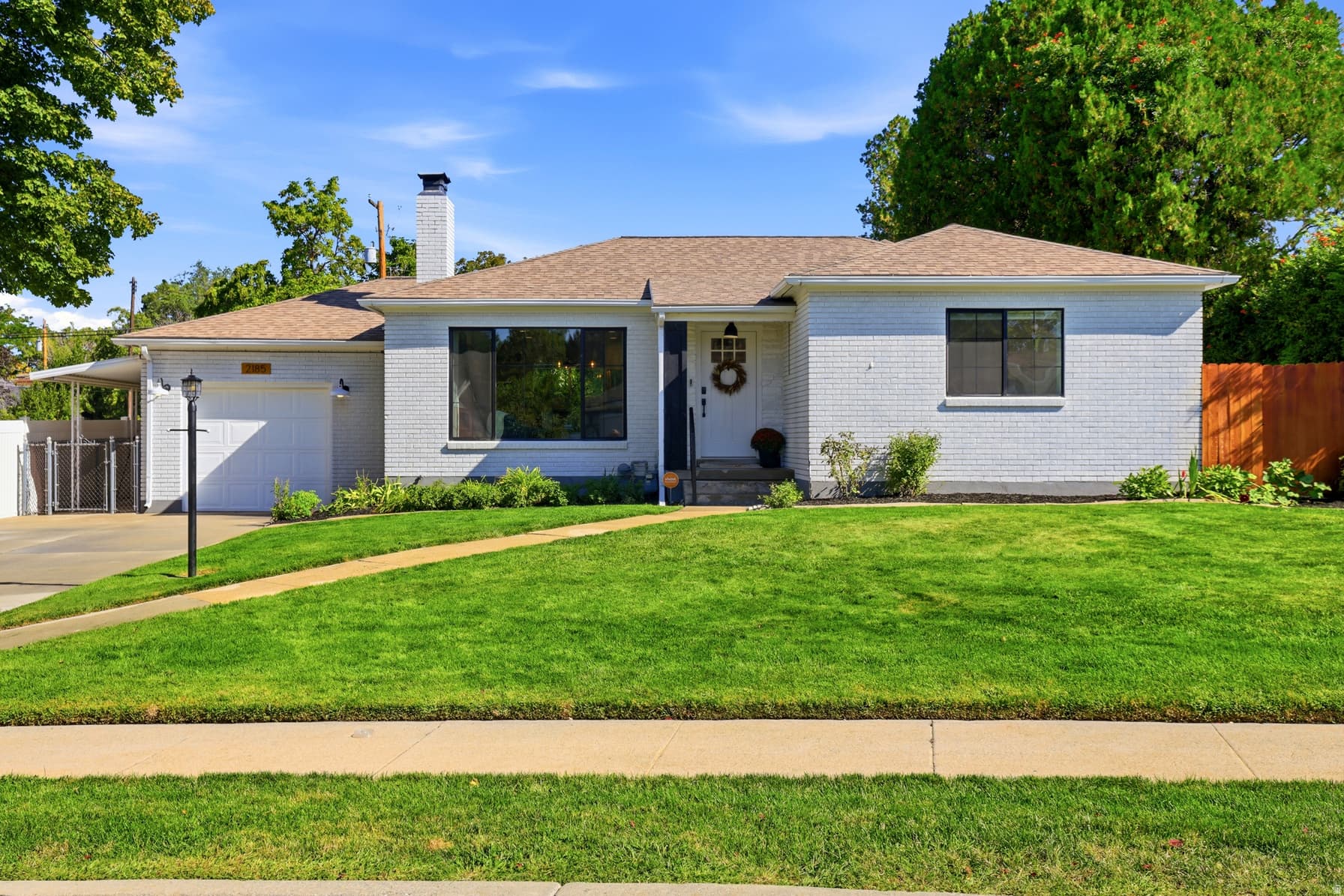 2185 E BENDAMERE CIR photo 1