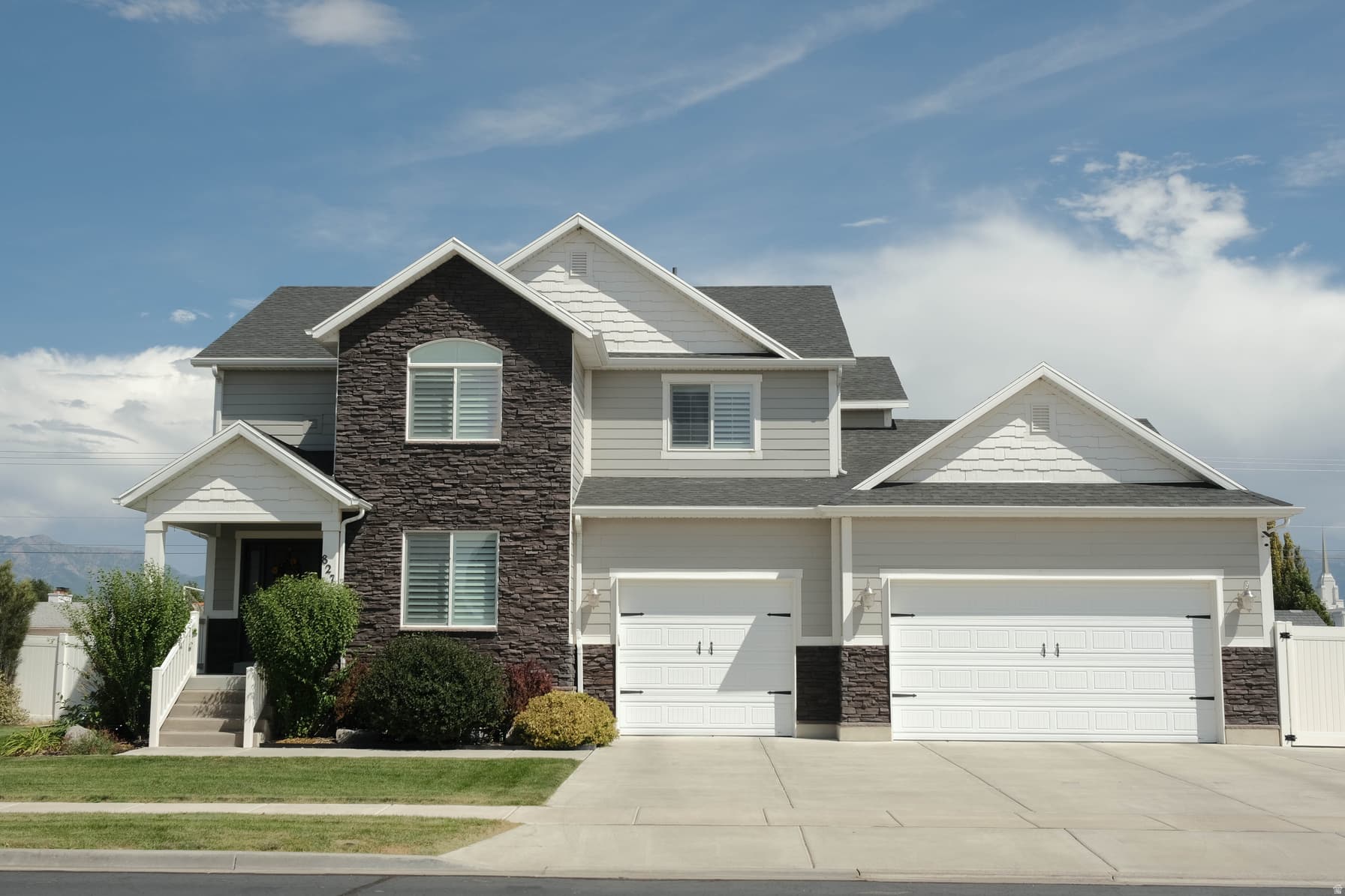827 S 3050 W photo 1