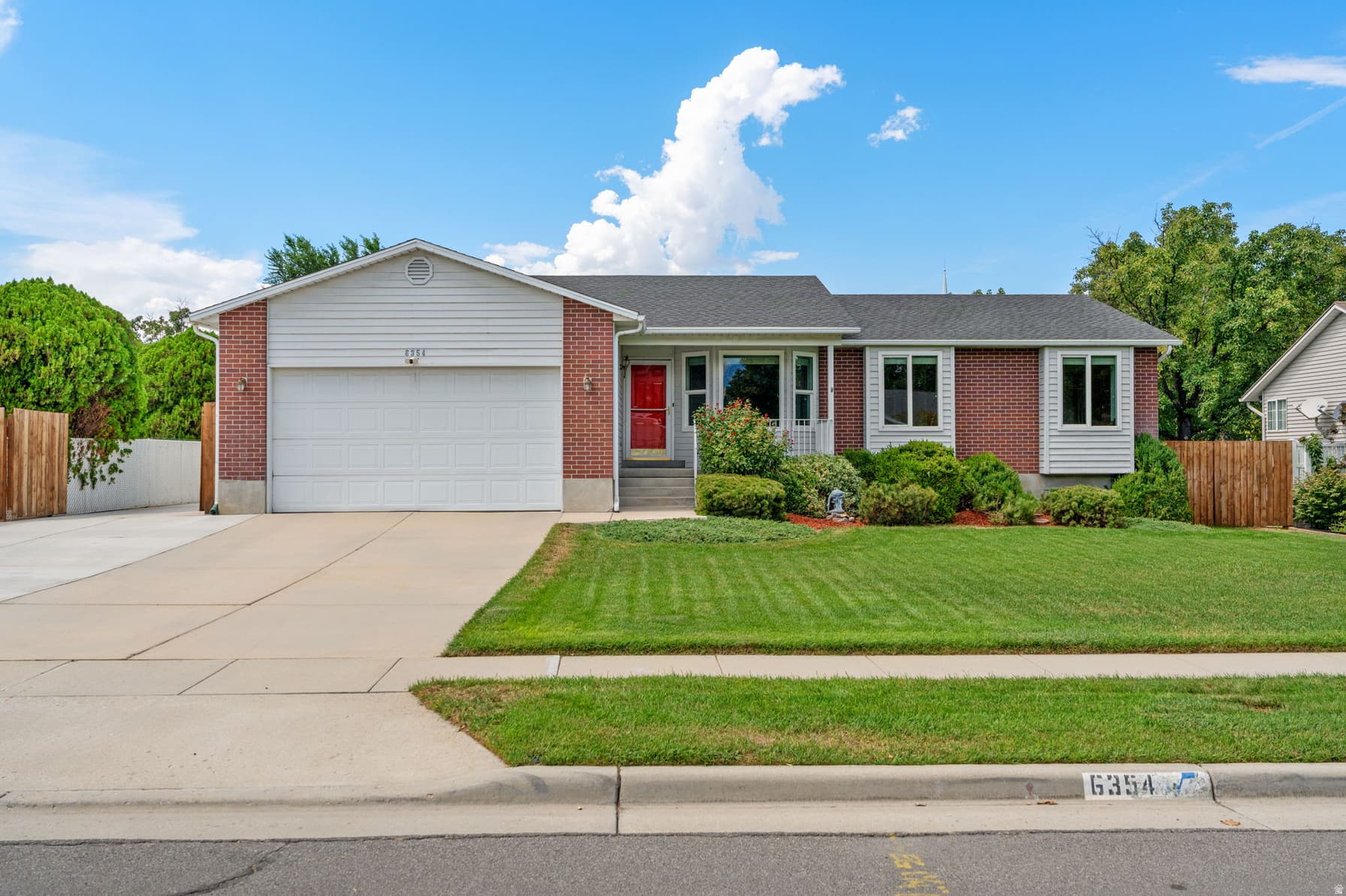 6354 S CLAY DR photo 1