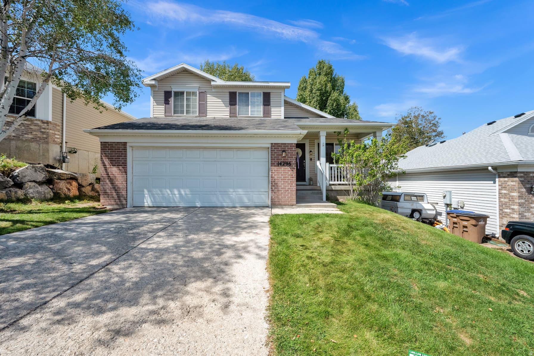 14296 S WAYFIELD DR photo 1