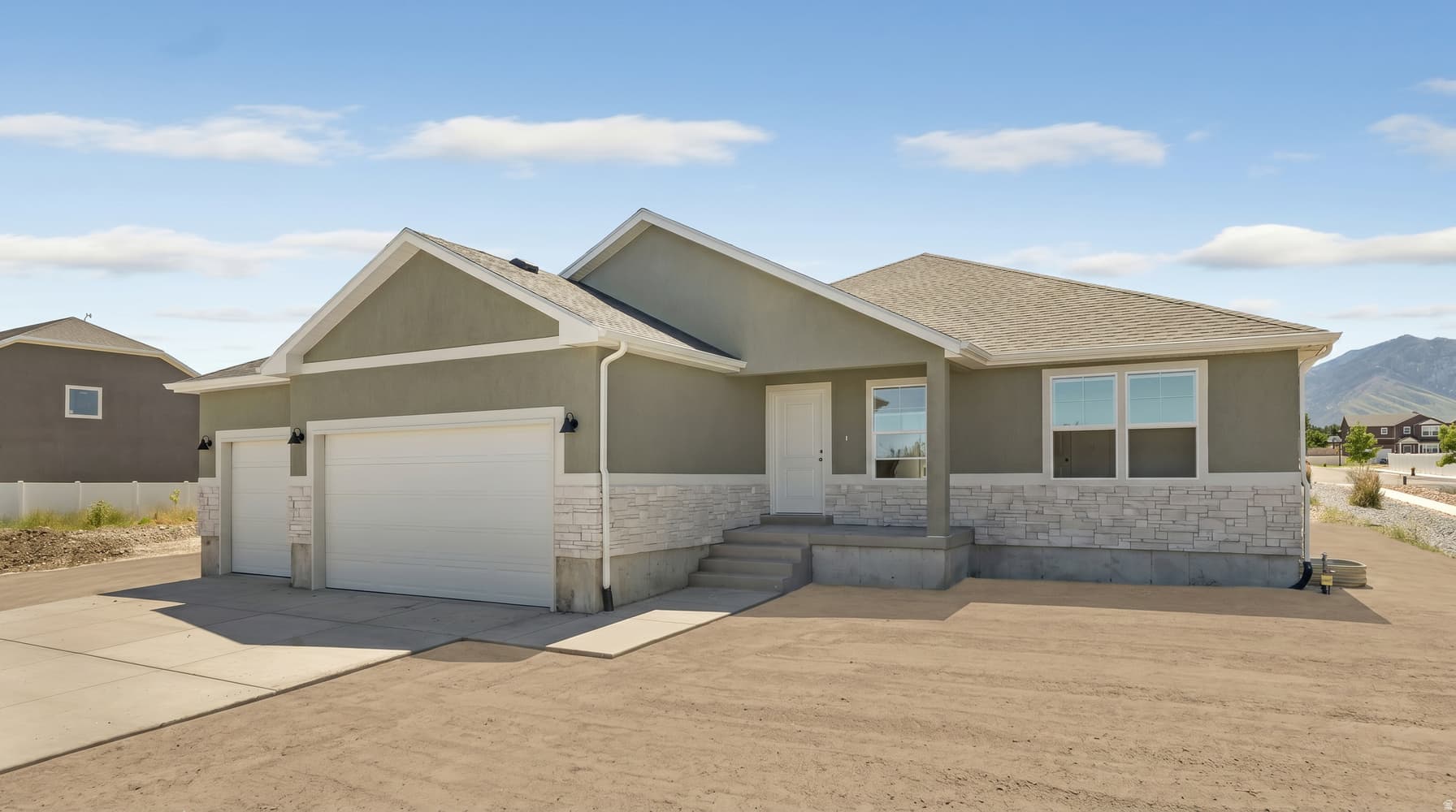 1477 N BAEN WAY #222 photo 1