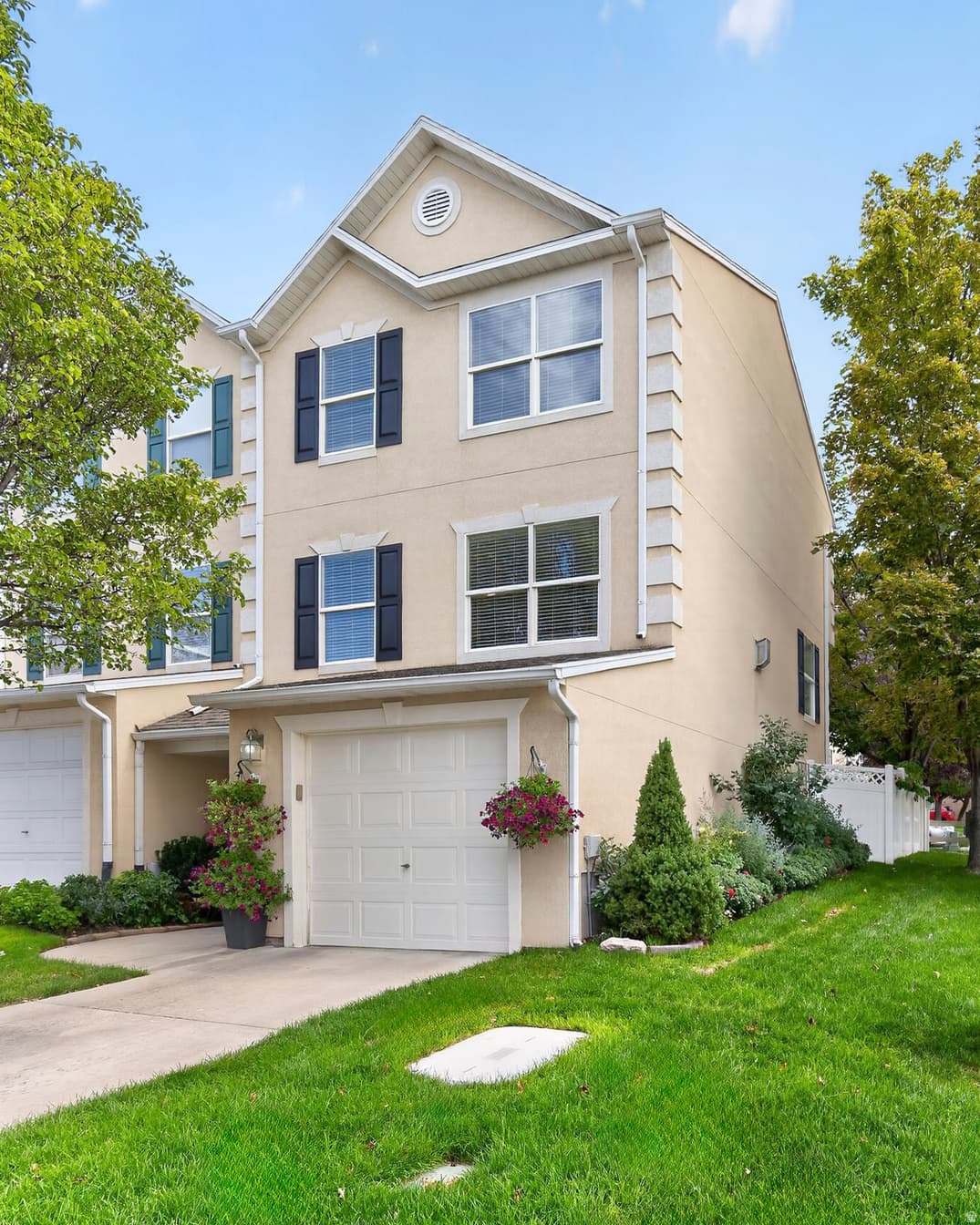436 E BRAIDHILL DR #251 photo 1