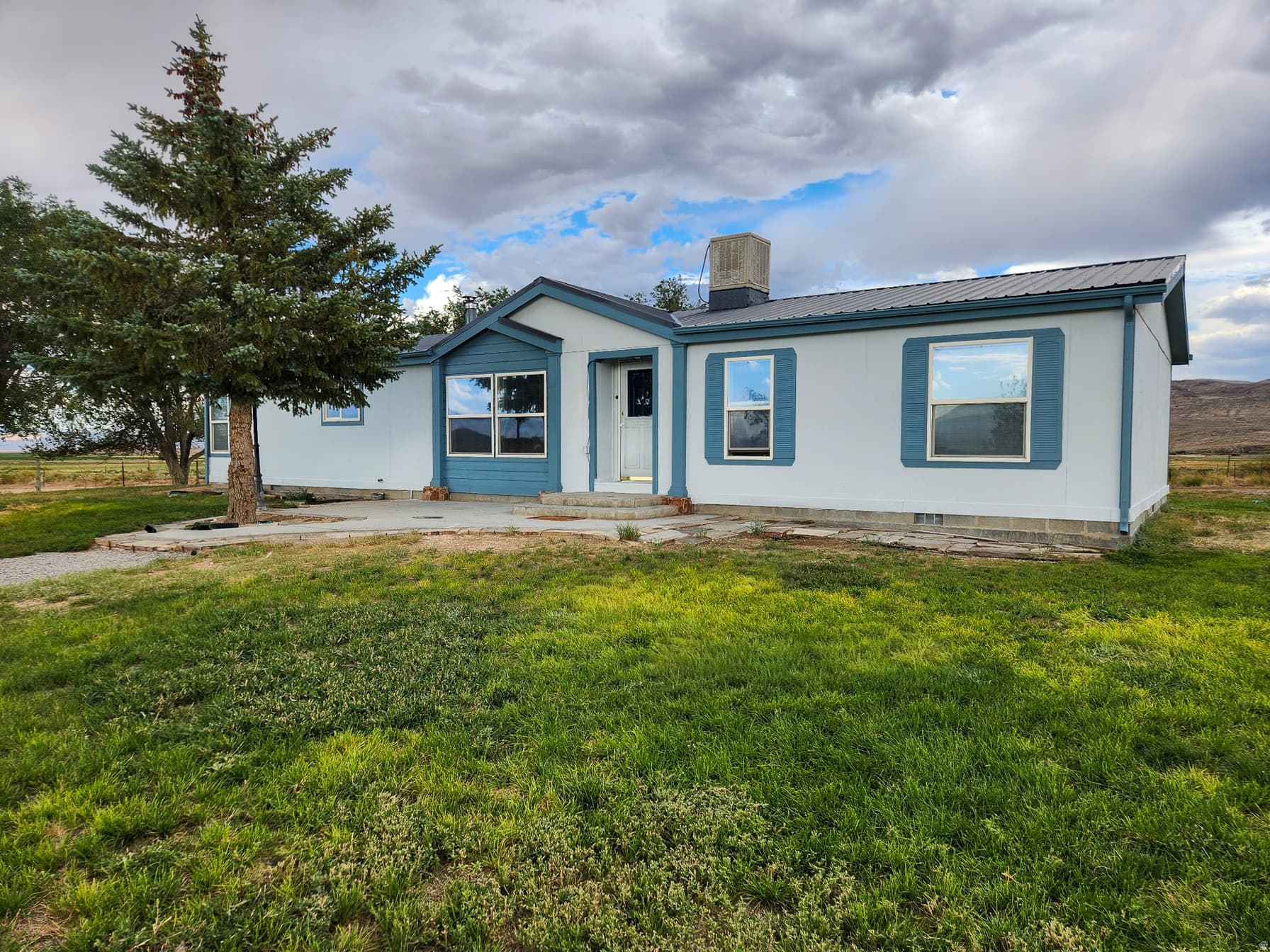 5785 S CANYON RD photo 1