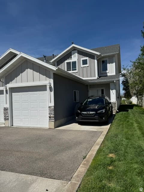 3232 N 3325 W #211 photo 1