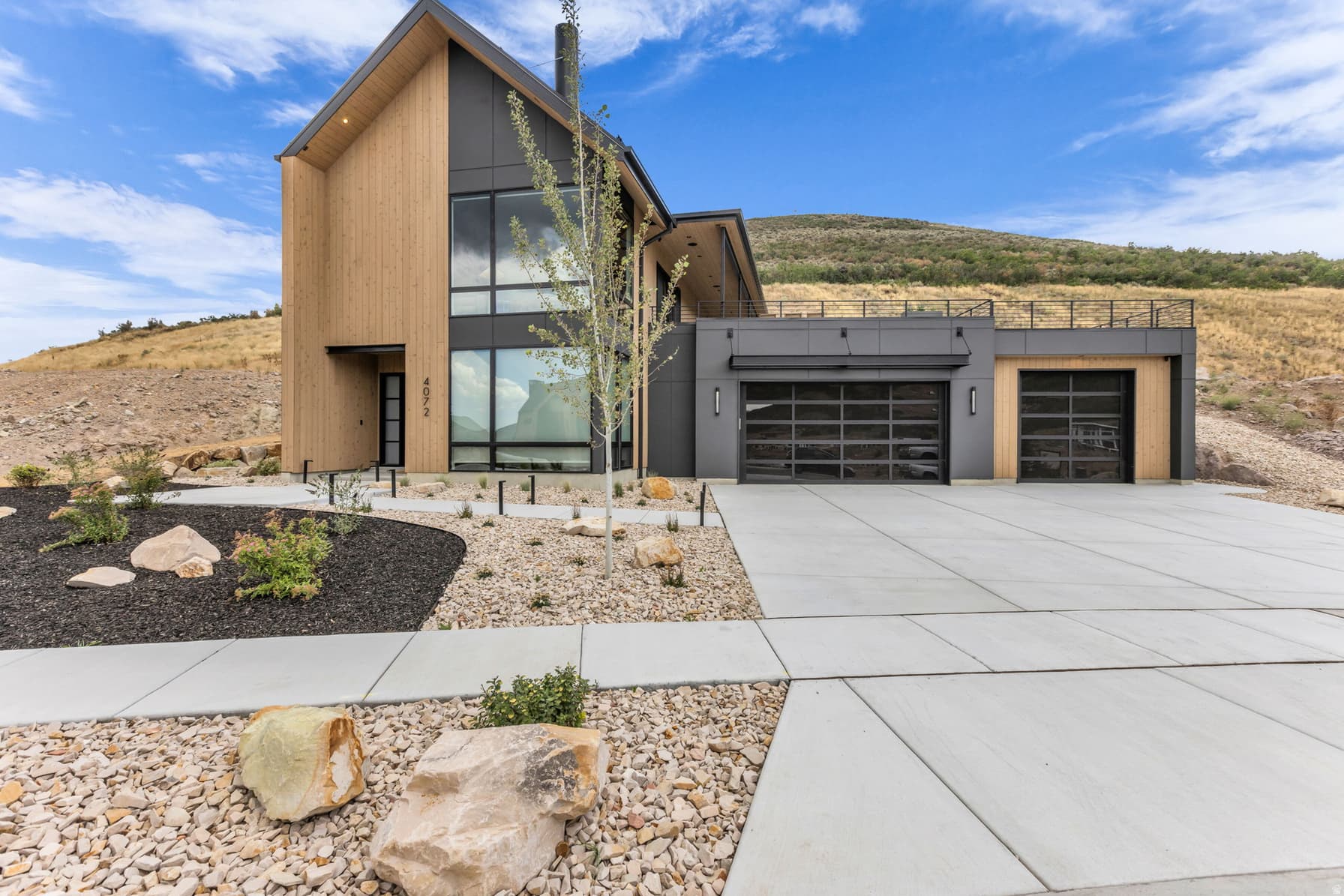 4072 E HARRIS WAY #120 photo 1