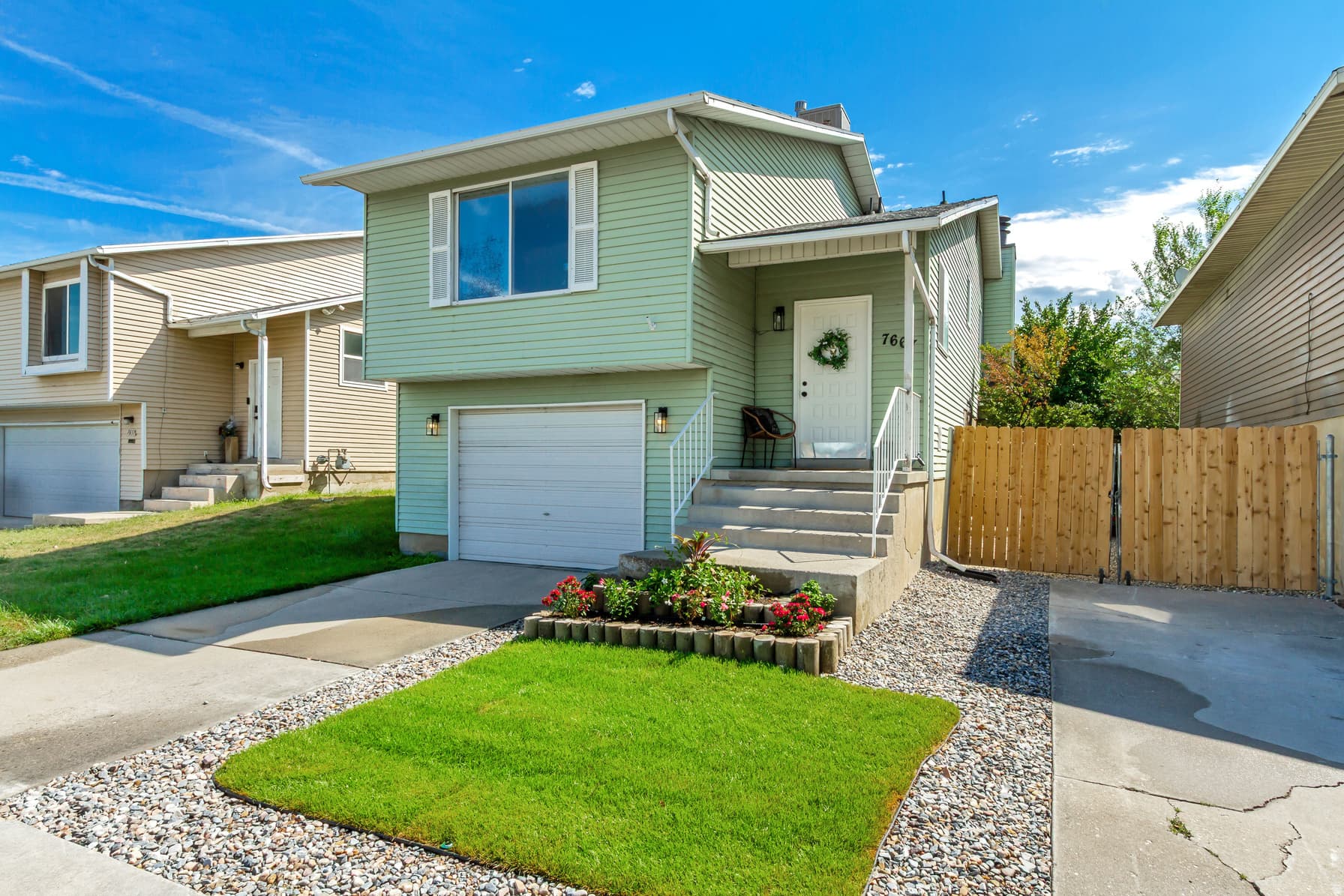 7667 S SUNRISE PL photo 1