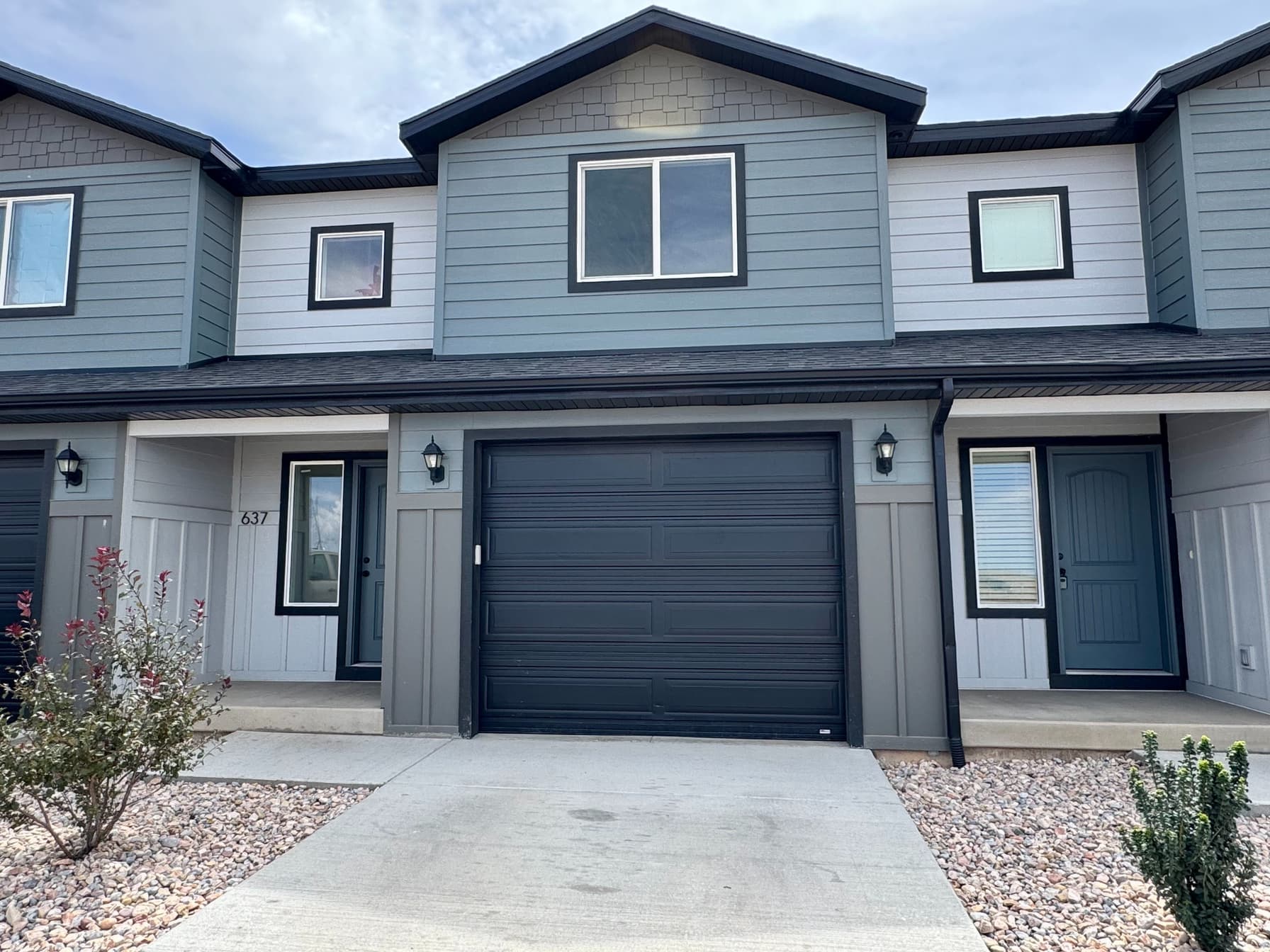 637 W 880 S photo 1