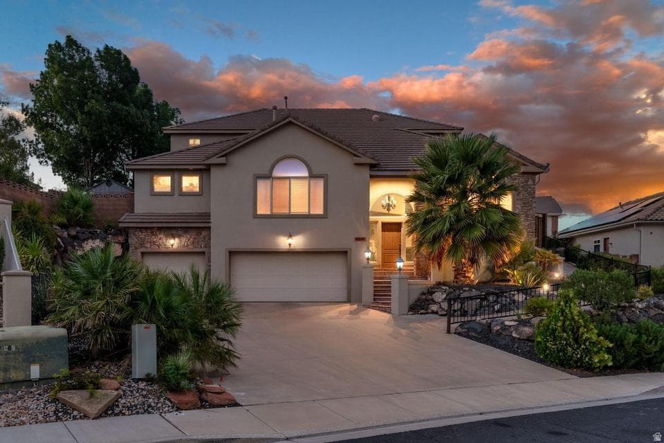 1817 E HOWARD LN photo 1