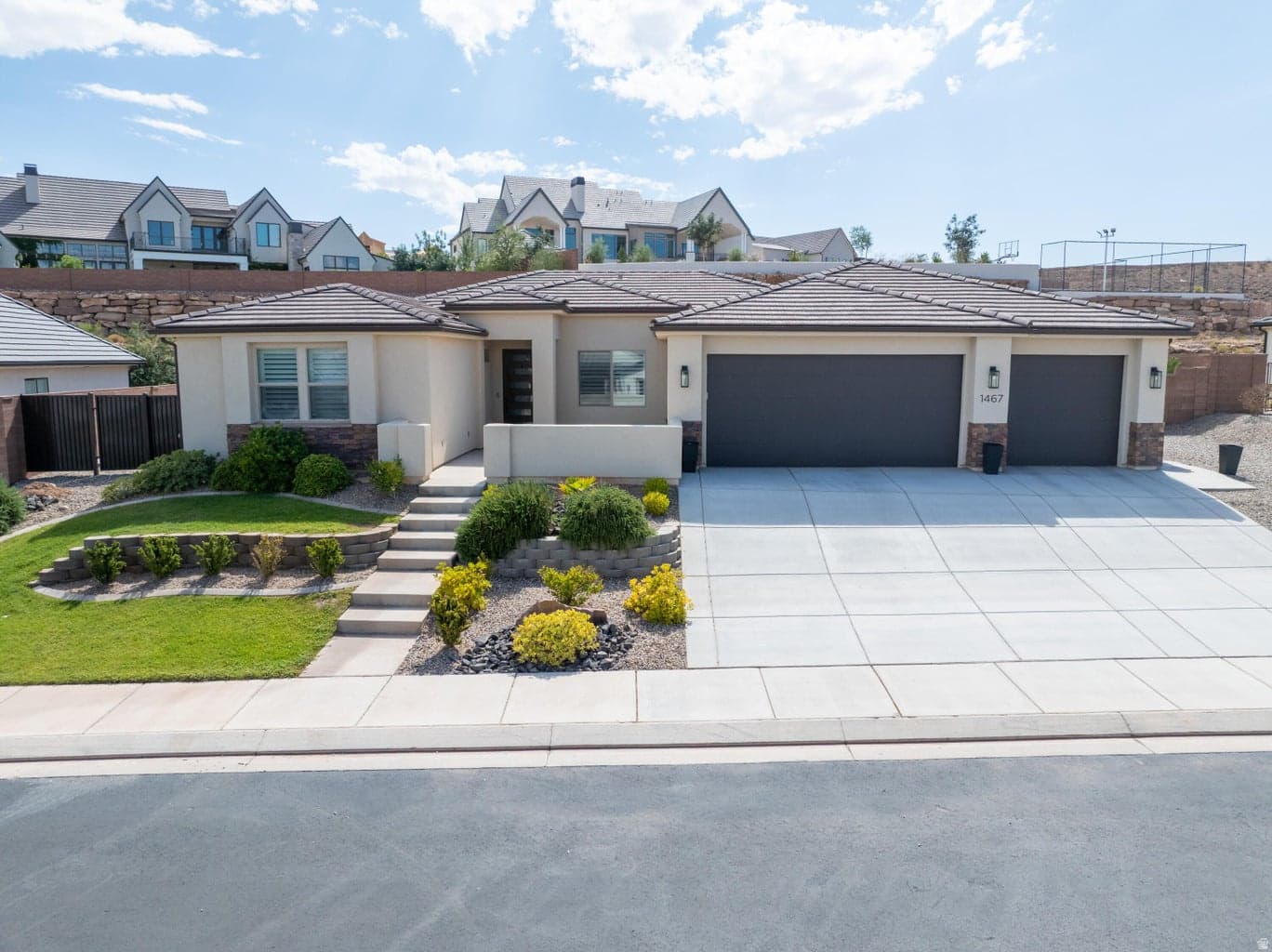 1467 W 2130 S photo 1