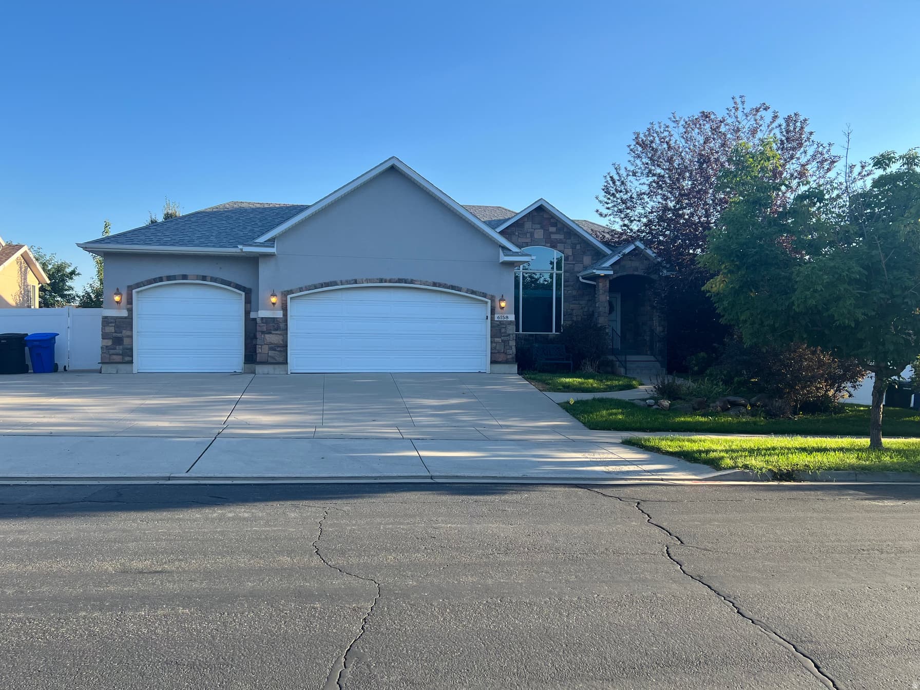 6158 W INDIAN OAK DR photo 1