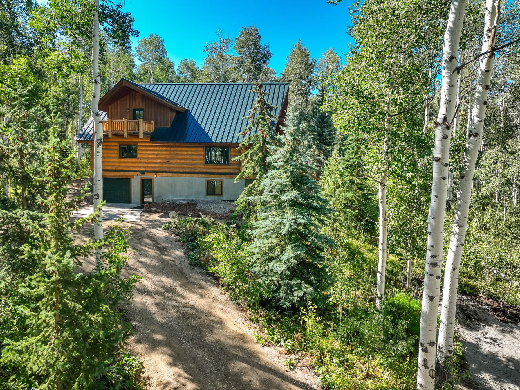 11192 E MAPLE RD #7 photo 1
