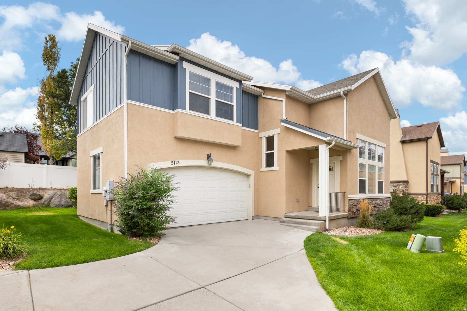 5113 W FORTROSE DR photo 1