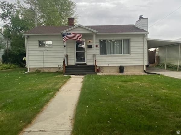 852 N 500 E photo 1