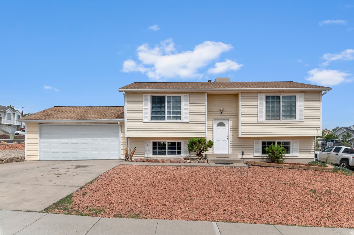 5790 W LODESTONE AVE photo 1
