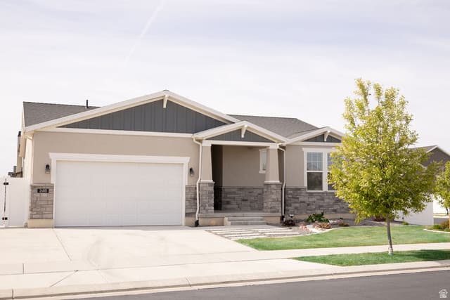 1488 E KELSEY DR